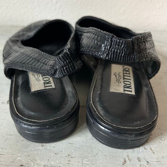 Vintage Trotters sling back mules leather weave 90s Lagenlook Cottagecore 9 wide - Picture 8 of 12